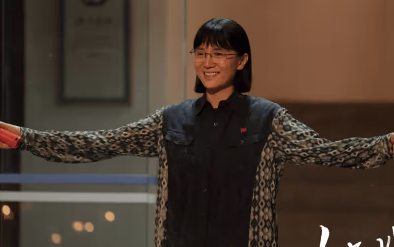 跟海清同演「張桂梅」,宋佳憑什麼讓人哭成大傻子