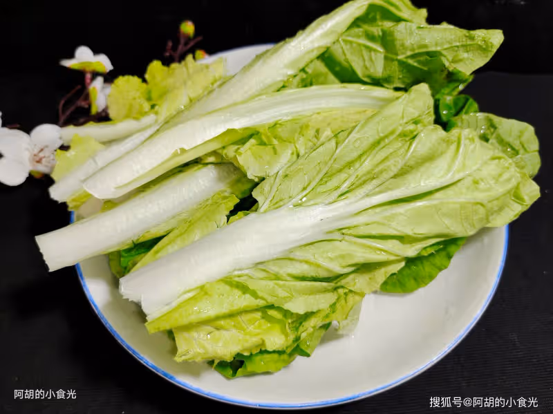 蓮藕、蘿蔔先靠邊，這菜才是秋菜第一鮮！簡簡單單煮一鍋，菜嫩湯鮮，有滋有味