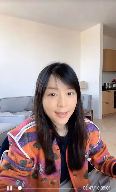 演員苗苗直播自習太專注,老公鄭愷直播間留言:發你消息沒回,我先睡了啊