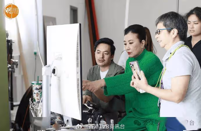 與時並進孖後輩跨代合作!汪明荃:唔想做到「滑曬牙」