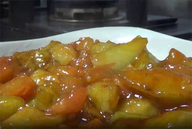 茄子新做法,一道西紅柿燒茄子,軟糯酸甜,好吃下飯,太過癮了