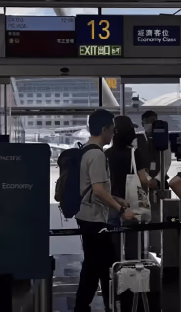 梁朝偉社恐人設遭質疑?被指好假,街頭跟人打招呼引髮網民爭議