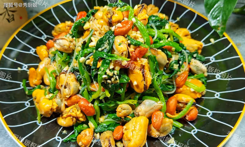 很養肝的一種蔬菜，對眼睛也特別好，秋天使勁吃，養肝護眼又排毒