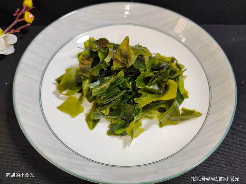 秋天裡,喝排骨湯不如喝此湯!每天都能安排一碗,不怕秋燥、不怕油膩