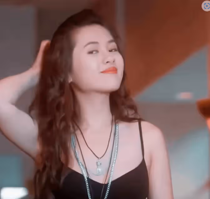 這也太饞人了!當年的李麗珍,這身材著實飽滿啊!