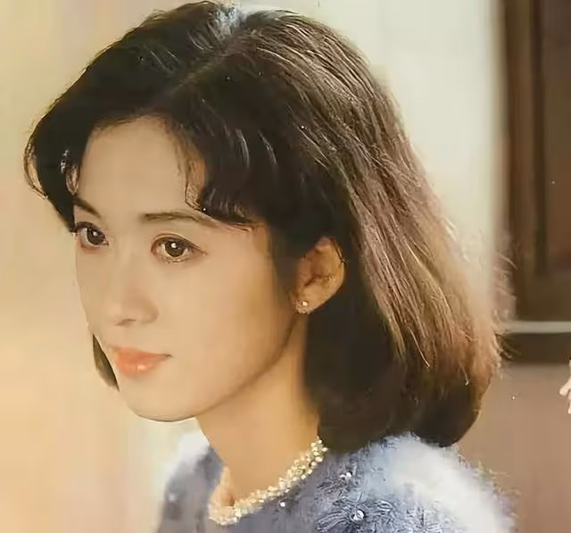 她是第一個被槍斃的女星,曾火遍大江南北,臨終前:我是有功之臣