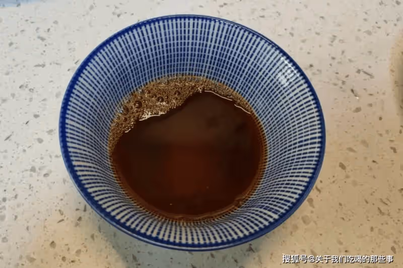 做醋溜白菜,牢記「醋溜汁」的配方,白菜脆爽味道香,特別下飯