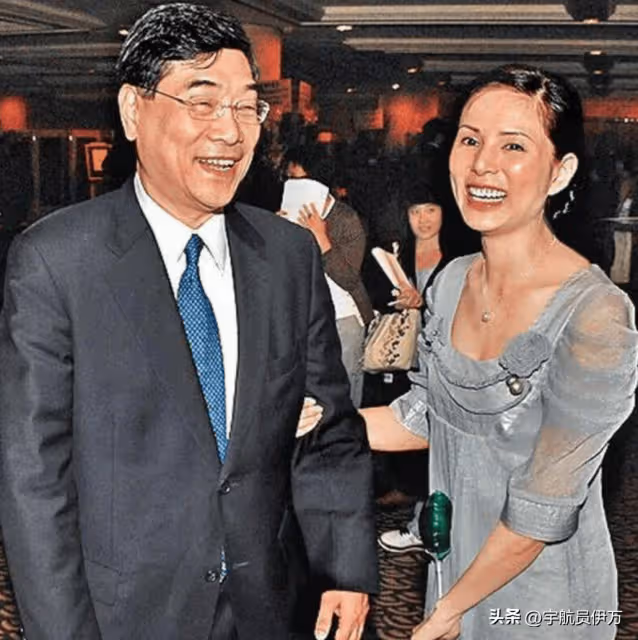 和富商郭應泉同居10年被拋棄,如今58歲不婚不育的她,美出新高度