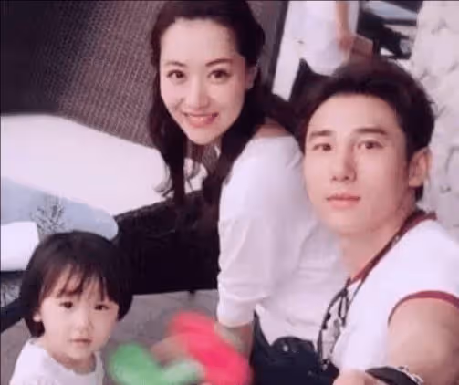 女演員白冰個人資料,白冰結婚了嗎老公是誰?