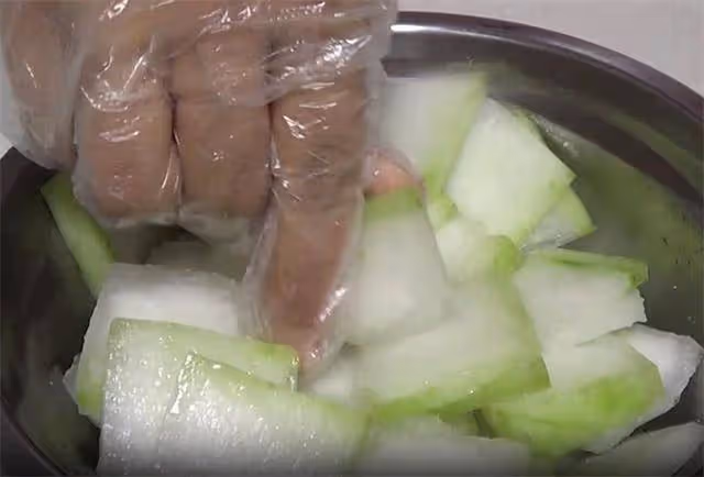 教你做沒有肉的焦熘肉片,濃香好吃,入口即化,食材讓你想不到