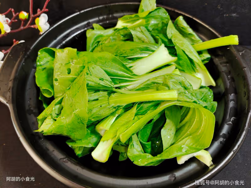 這菜才是秋補之王,再忙也別忘了吃!葷素搭配燜一鍋,有湯有菜、下飯沒話說