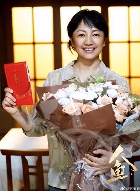 50歲羅海瓊又演媽,與當年演狐狸精時判若兩人,當上華誼老闆娘