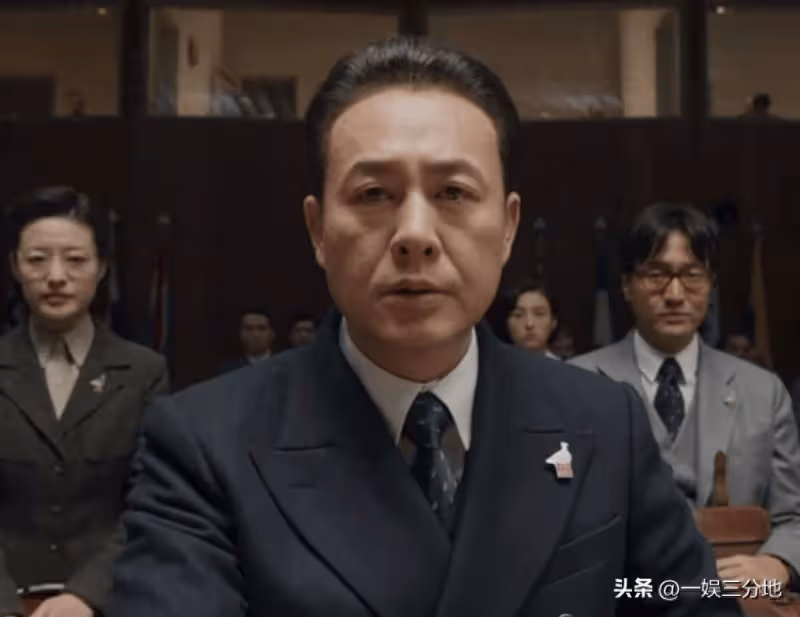 當「陳少爺」混進戰爭劇,英姿颯爽被打回原形,朱一龍再強也沒用