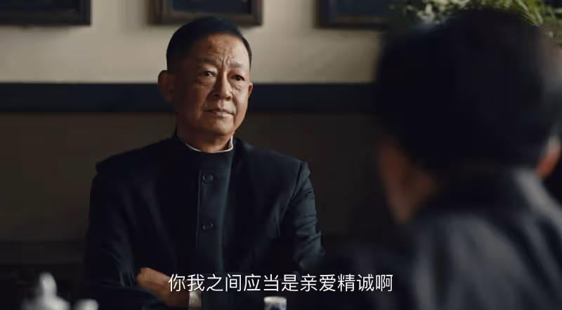 《暗夜與黎明》大結局：看清伯勞扭曲的死法，才懂肖雲追隨他到底圖什麼