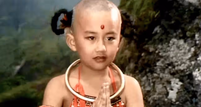 8歲紅遍娛樂圈,全國人民都看過他屁股,如今當老闆坐擁上億身家