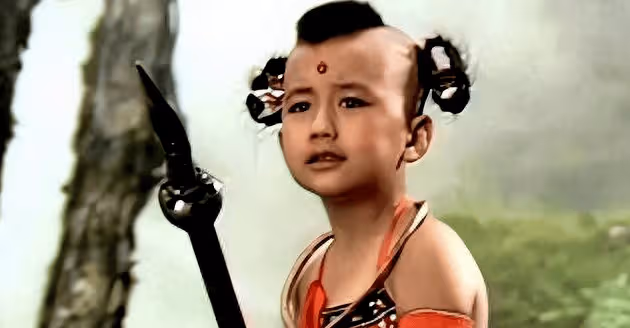 8歲紅遍娛樂圈,全國人民都看過他屁股,如今當老闆坐擁上億身家