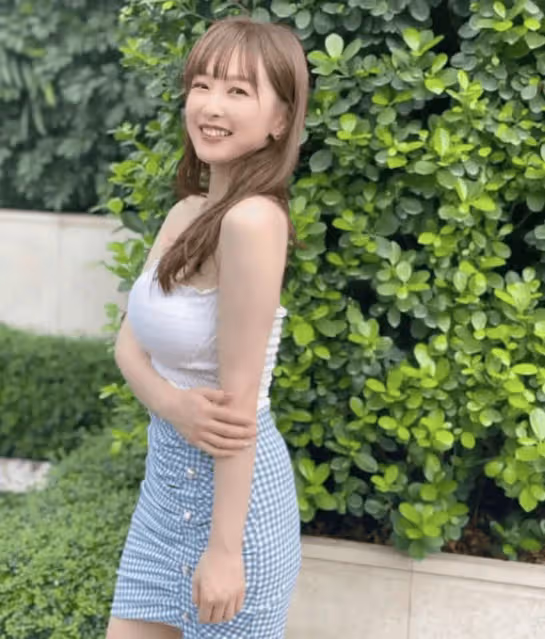 TVB離巢小花月老廟求姻緣,曾被傳被富二代分手,千萬豪宅一夜消失不見