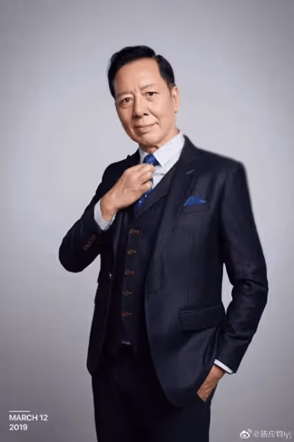 TVB老戲骨內地登台,面色紅潤狀態大好,曾做兩次手術休息半年