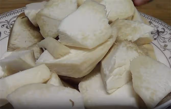 杏鮑菇最給力的吃法,三種調料一下鍋,味道濃香,好吃又下飯