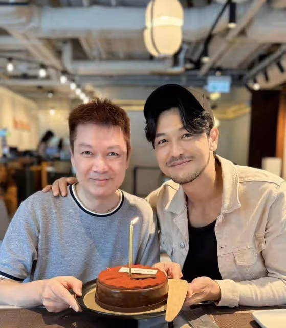 TVB出軌男星近況曝光!獲後輩慶生,疑似攜妻子一同現身