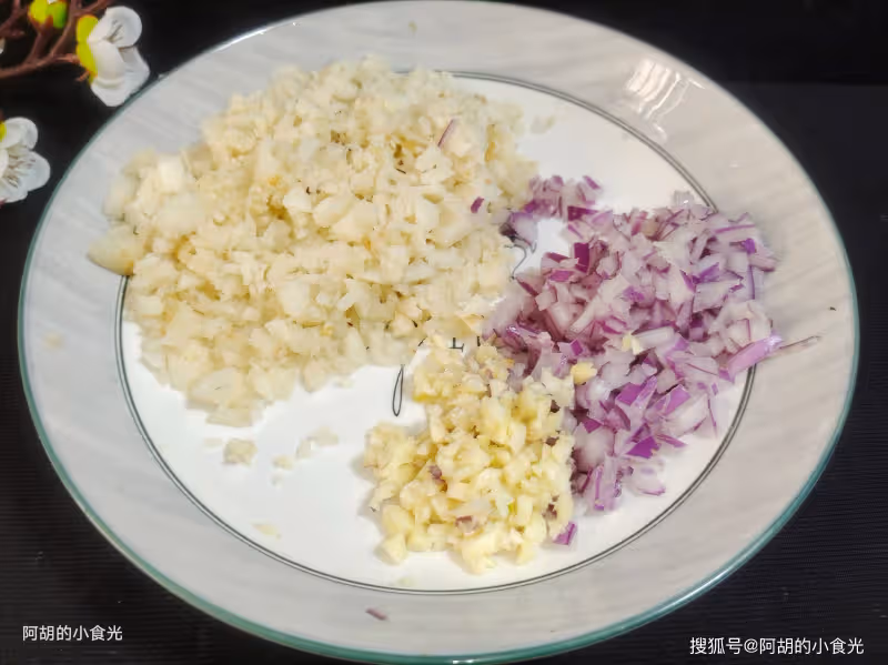 秋天不懂吃它太虧,水裡長出的寶貝疙瘩!調餡味道一絕,解膩提鮮、好味十足