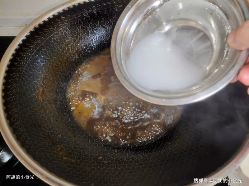 秋天不懂吃它太虧,水裡長出的寶貝疙瘩!調餡味道一絕,解膩提鮮、好味十足