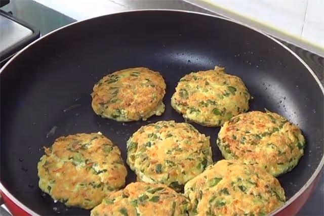 豆腐最好吃的做法,營養豐富,外酥里嫩,做好後大人孩子搶著吃