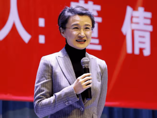 這兩位經常見的央視主持,原來是夫妻,低調了18年, 比嫁入豪門還幸福