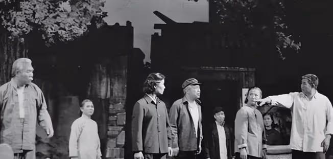 人生巔峰!呂中:天才兒子導演,巨星兒媳影后,但她的最大驕傲竟然是…