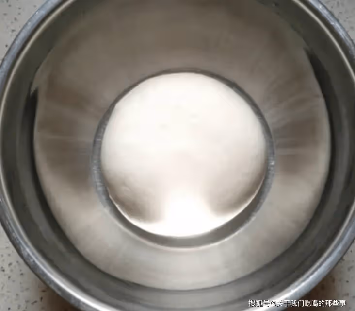 做蘿蔔肉餡包子,蘿蔔怎麼處理?教您一招,餡料飽滿多汁味道香