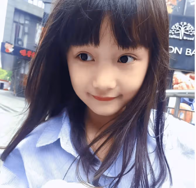 趙薇「女兒」因長得太好看！被全網禁止整容，如今16歲變化太大