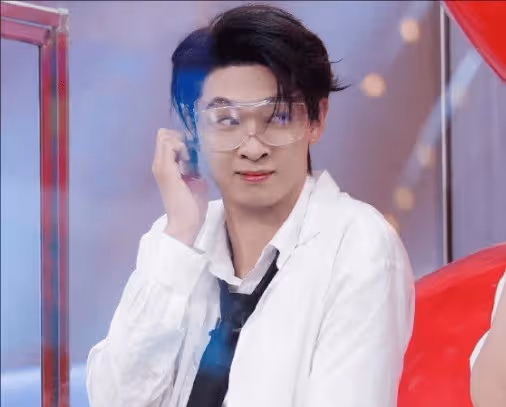 秦霄賢待播劇有哪些?秦霄賢粉墨江湖是男主角嗎?