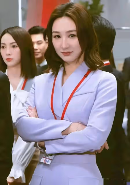 TVB花旦高海寧再次內地爆火,《半熟男女》對白引發女性共鳴,視後指日可待