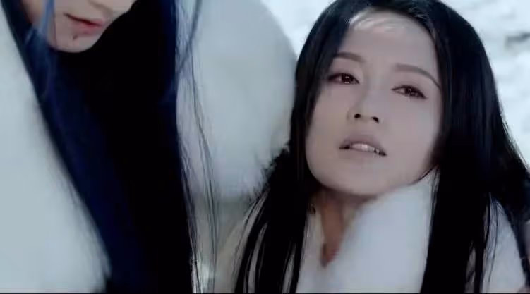 《七夜雪》:躲過曾舜晞的劍客,卻被李沁驚艷了