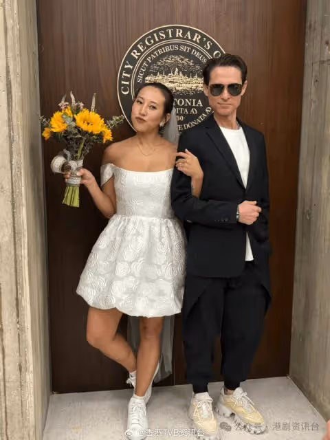 TVB男星美國見證妹妹出嫁!曾傳患病暴瘦暫退出圈