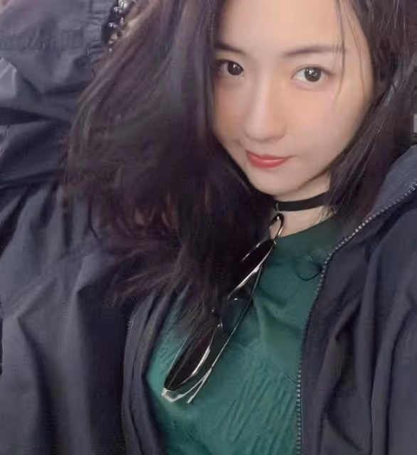 疑似情變!菊梓喬扮傻拒談緋聞男友稱少聯絡,二人關係撲朔迷離