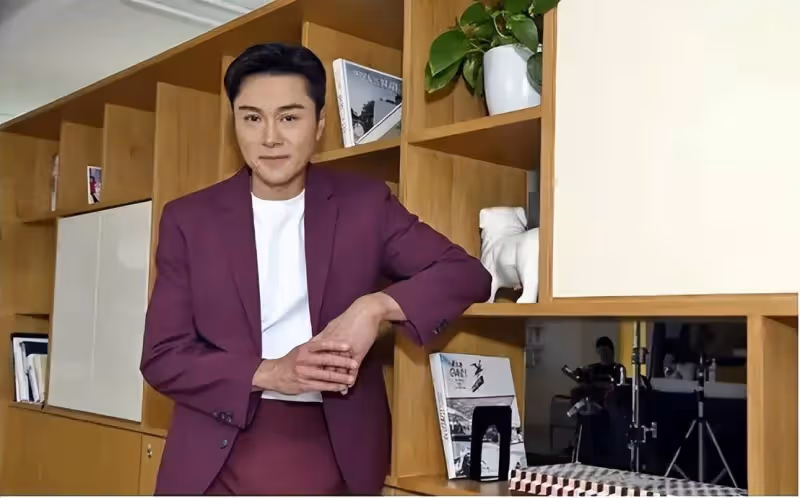 黃浩然為拍新劇增肥20磅,拒絕用假肚,完美轉換演員與老闆身份