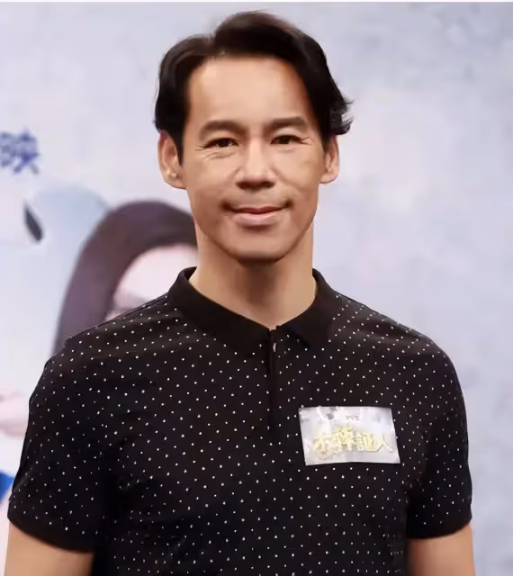 TVB「綠葉王」逆市當老闆,女兒三個月進劇組,兒子是職業運動員