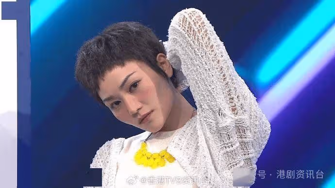 TVB小花關嘉敏扮「綺夢」神級還原腋下大痣 曾扮王菲「痰輝智」真假難分