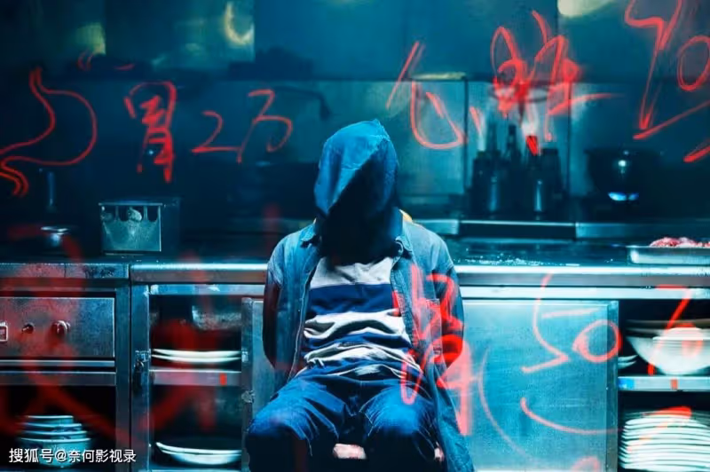 又一燒腦片上映!時長1小時30分鐘,尺度驚人,女主才是最終大boss
