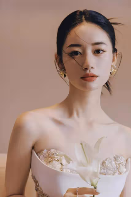 郭曉婷各類靚麗寫真身材火辣!膚白貌美太性感妖艷