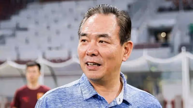 桌球教父蔡振華,劉國梁恩師,還曾救國乒於水火,兒子是當紅男星
