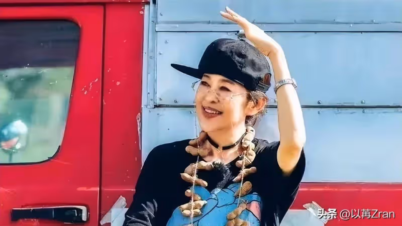 感謝陳凱歌當年不娶之恩,如今兒子是學霸,丈夫是絕世好男人