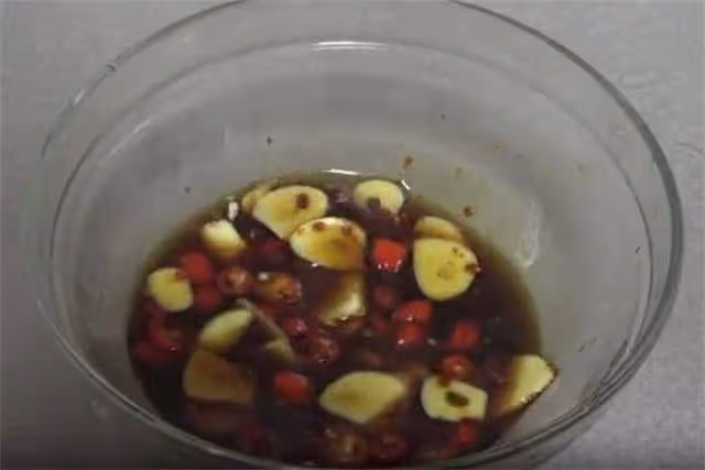 秋天做什麼涼菜?試試這道,爽口好吃造型棒,學會了倍有面子