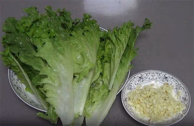 生菜這樣做才好吃,一道蒜蓉生菜,清淡好吃,家常簡單快手菜