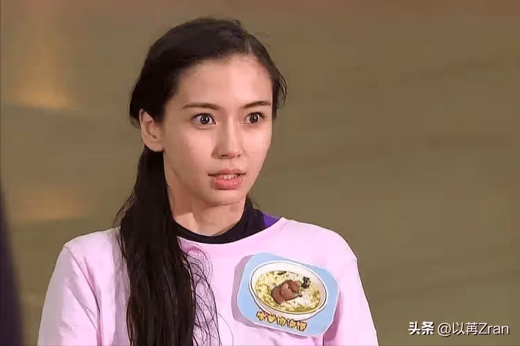 萬萬沒想到,黃曉明又成了楊穎的「貴人」,10月剛到就徹底翻身了
