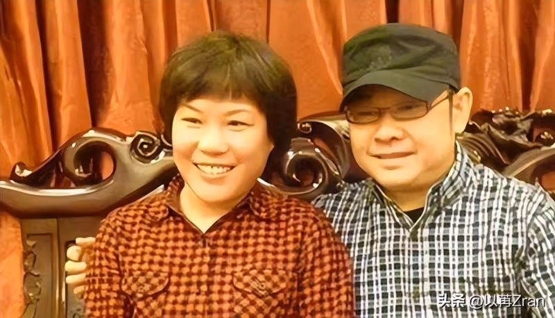 刀郎前妻:丟下40天孩子與富商私奔,丈夫再婚爆紅,她卻找上門來