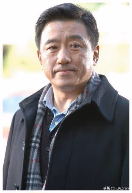 丁勇岱:對趙雪華一見鍾情,相愛38年零緋聞,如今兒子成心病