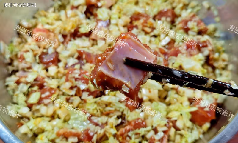 它是蔬菜中的「解毒王」,一排毒,二護肝,三潤腸,蒸包子太香了