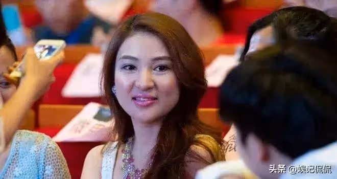 大瓜!網紅郭美美自曝黃景瑜張倫碩都是她前任,坐牢7年又當老闆